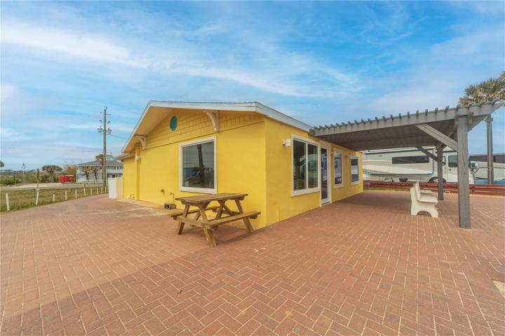 Beachfront Restrooms