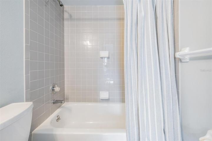 4th bedroom with ensuite off Kitchen