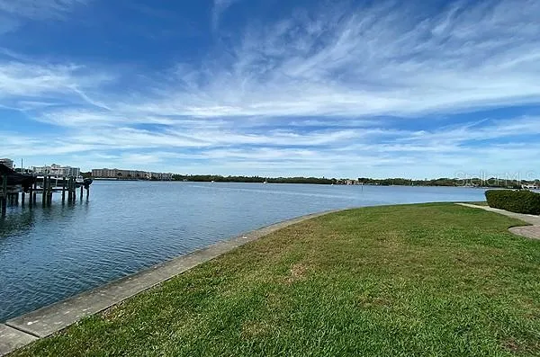 Little Bayou