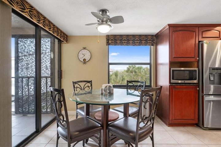 Additional eating space off of the kitchen