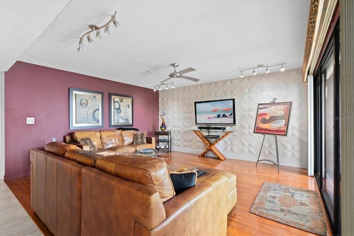 Living area with access to the balcony