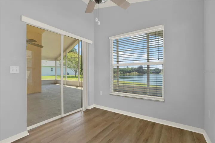 Tranquil Waterview's from the Breakfast Nook