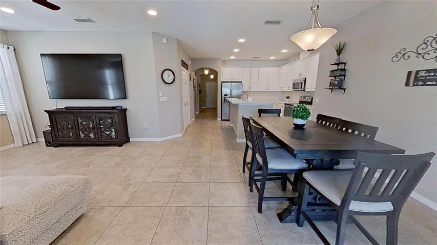 Dining / Living