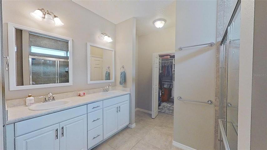 Mater Ensuite