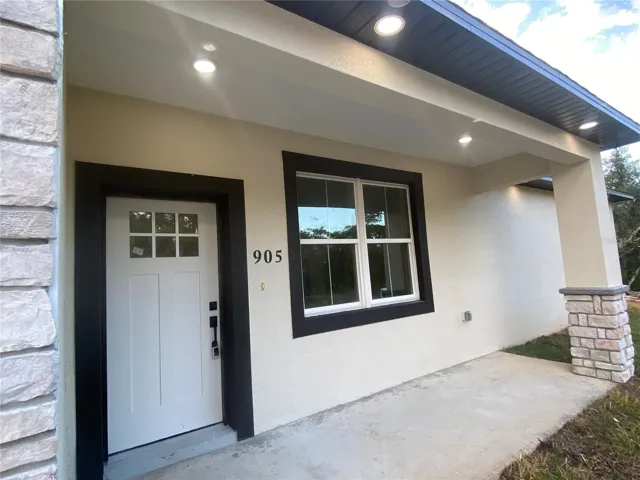 front porch with recessed lights
