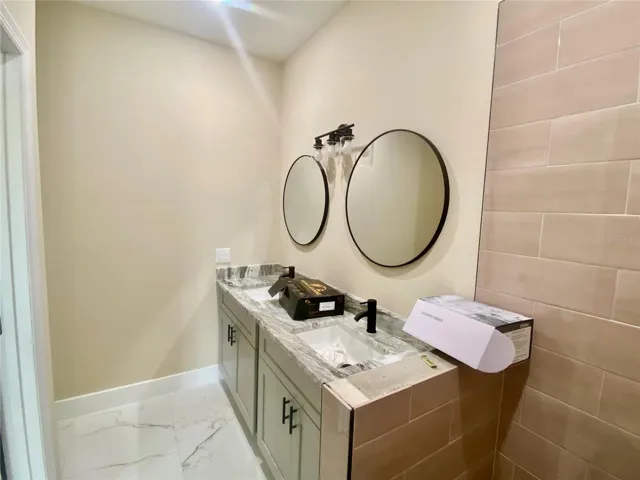 primary bath