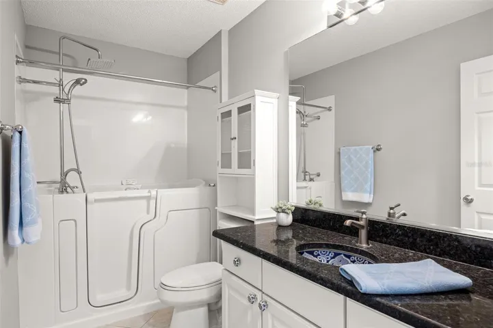Main Bathroom