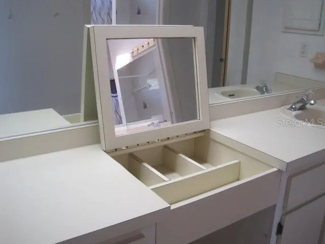 1170