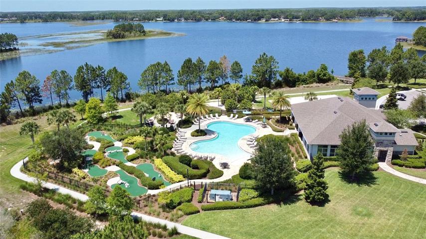 Clubhouse 1