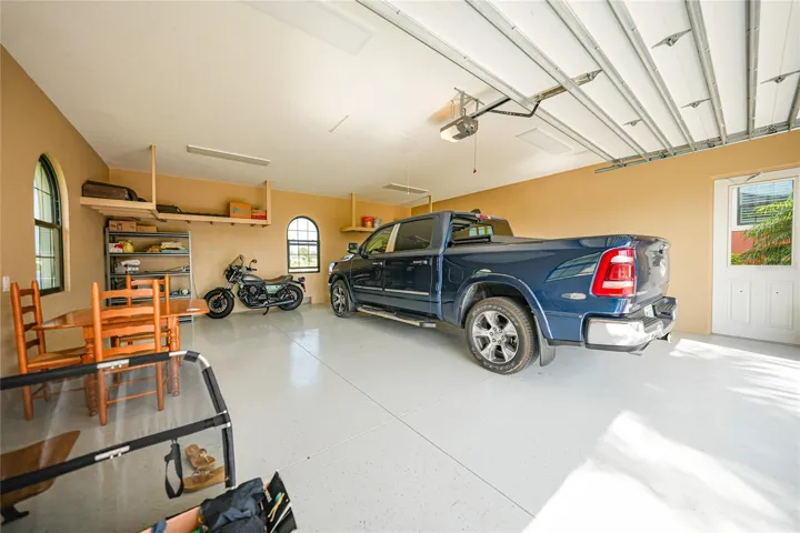 Detached 2nd garage