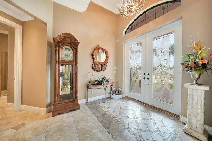 Foyer with the stunning entrance doors