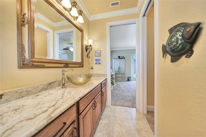 2nd master suite bath with walk-in shower