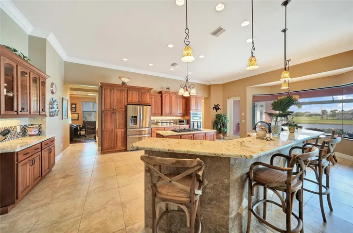 Huge kitchen with lots of prep space
