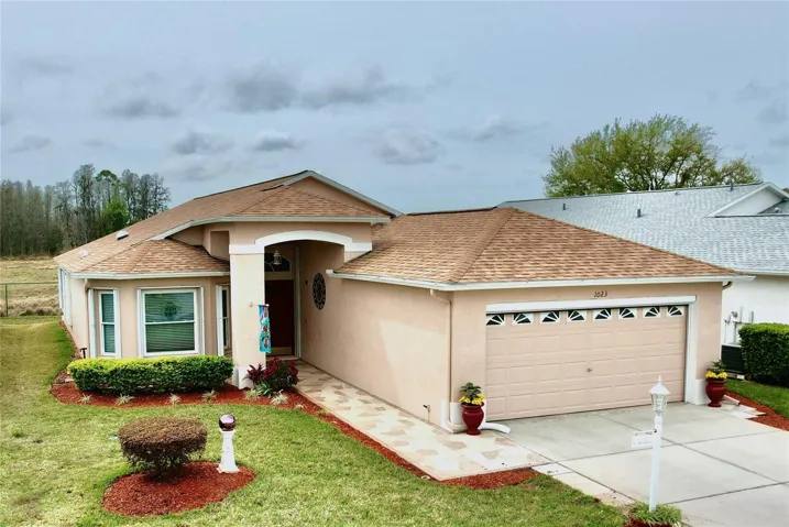 Welcome curb appeal