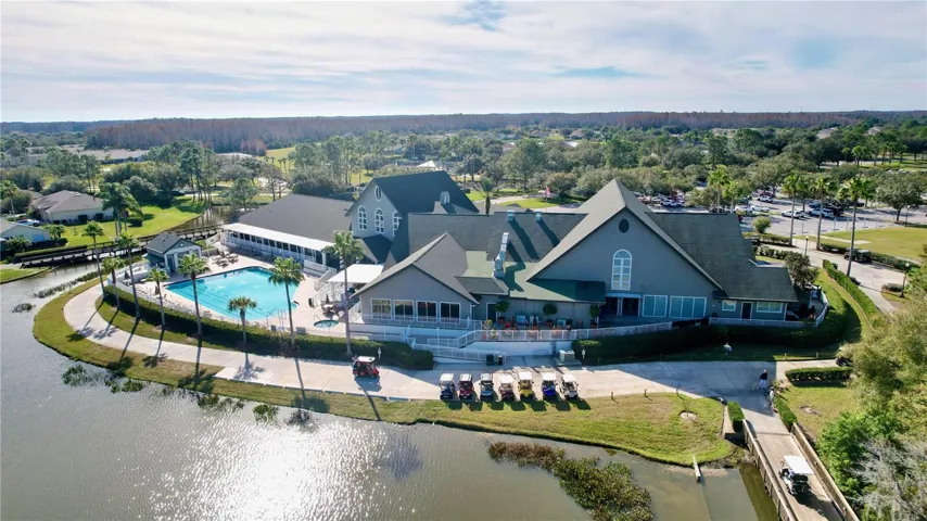 Clubhouse/Pool