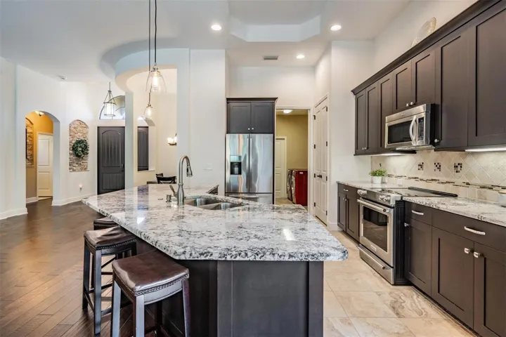 All stainless appliances