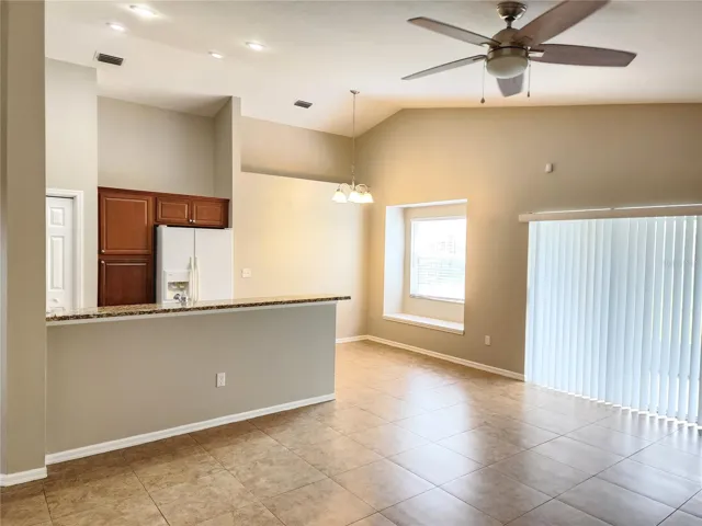 Living/ dining area