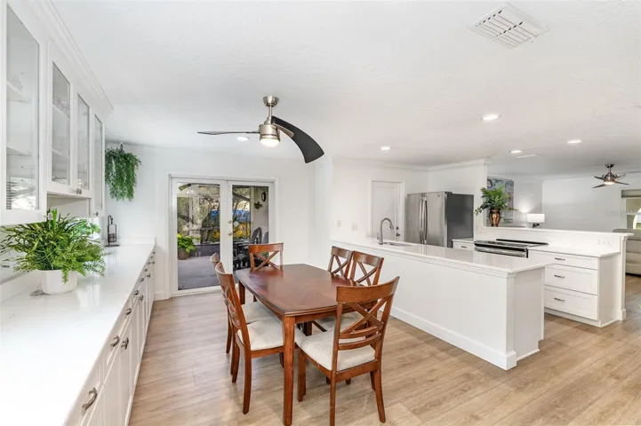 Kitchen/Dining