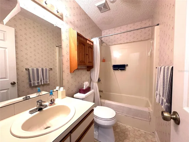 GUEST BATH