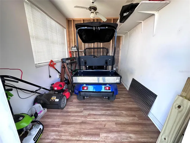 EXTERIOR INSULATED STORAGE ROOM