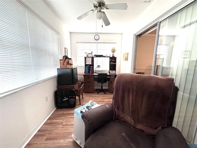 HOME OFFICE