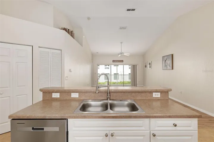 kitchen island looking at eat at bar