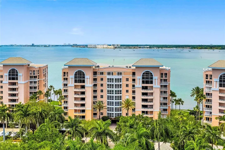 Bacopa Bay Summerland Building
