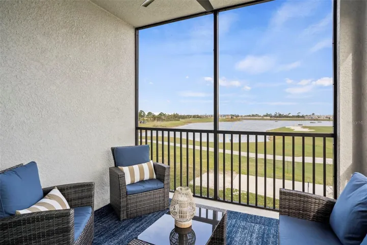 Screened in porch