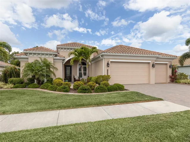 Front of House w/3 Car Garage