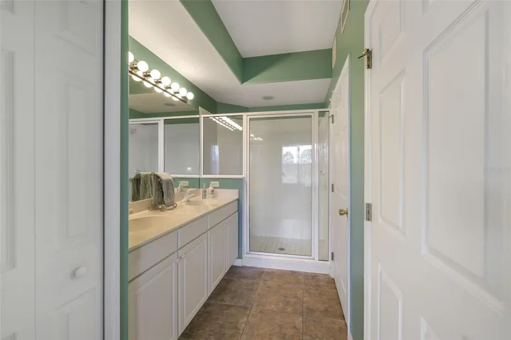 En Suite Bathroom with Walk in Shower
