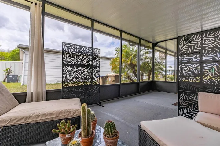 Enclosed Screen Porch