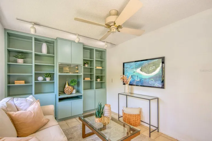 Room for a wall mount TV~