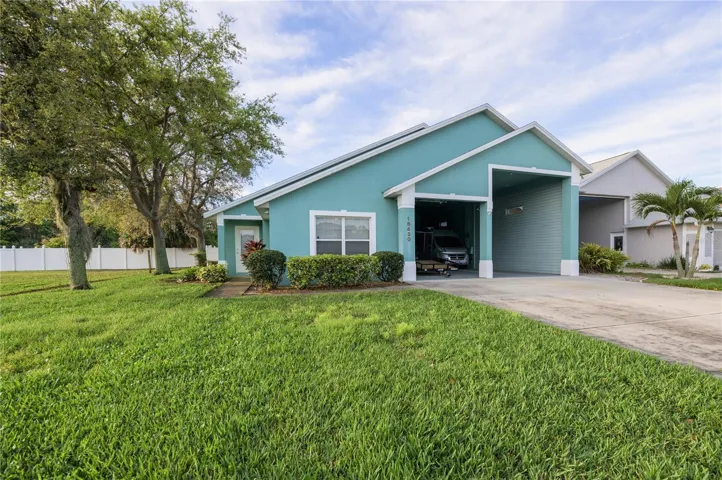 50 Foot RV Port Home in Citrus Highlands, Clermont, FL