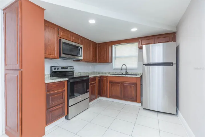 Kitchen & Stainless Steel Appliances