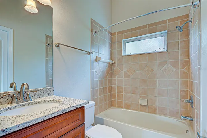 Full guest bathroom