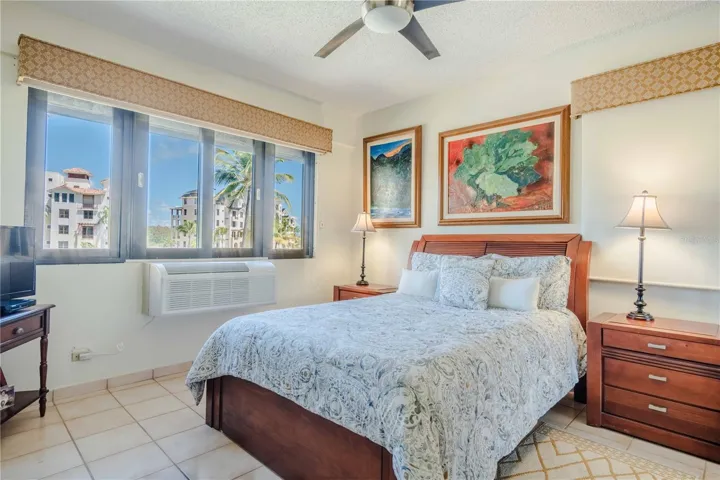 Guestroom suite