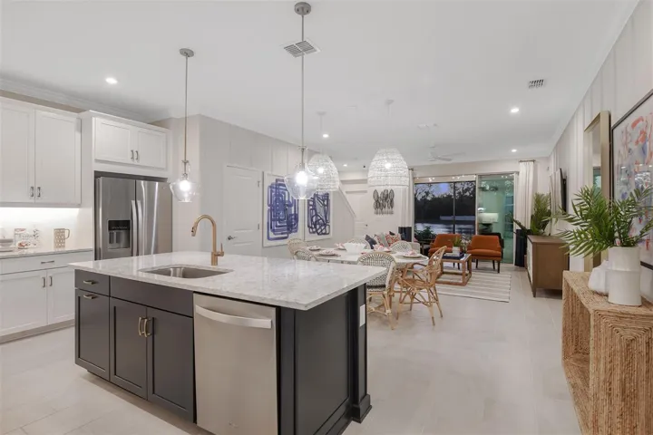 Model Home Island