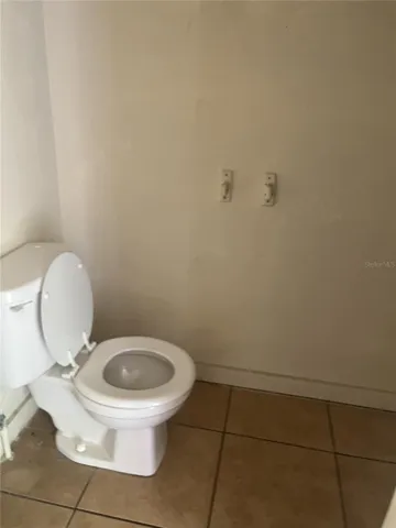 DOWNSTAIRS APT - BATHROOM