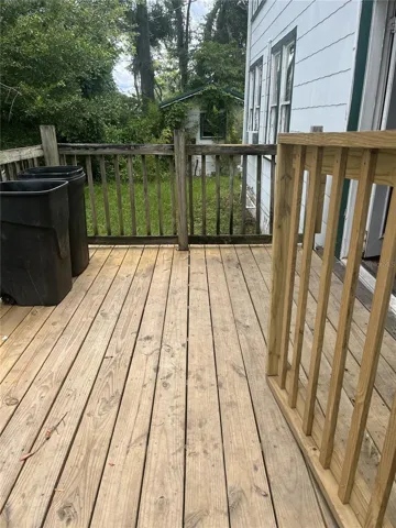 DOWNSTAIRS APT - Side entrance with ramp
