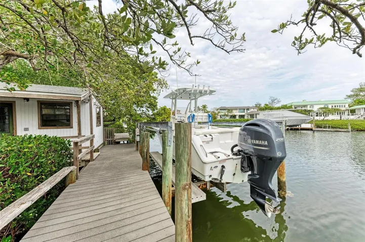 Boat House, Dock & Lift