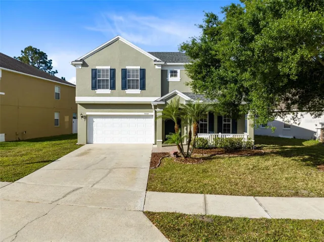 Lovely front elevation view from the street.