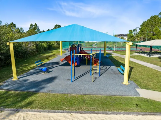 Great covered playground.
