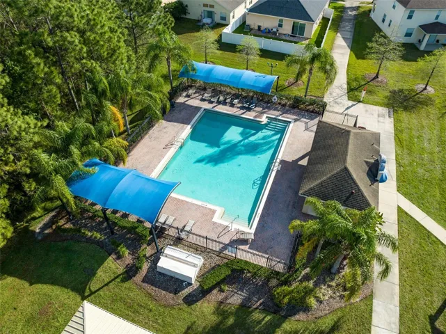 A sparkling pool awaits!