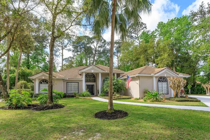 683 Treeline Pl, Sanford