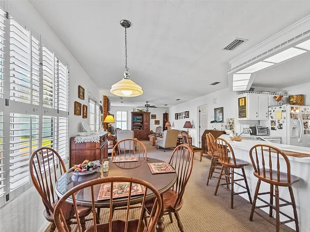 Breakfast Nook