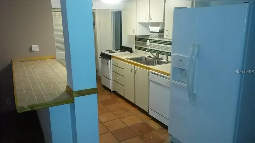 1st floor kitchen