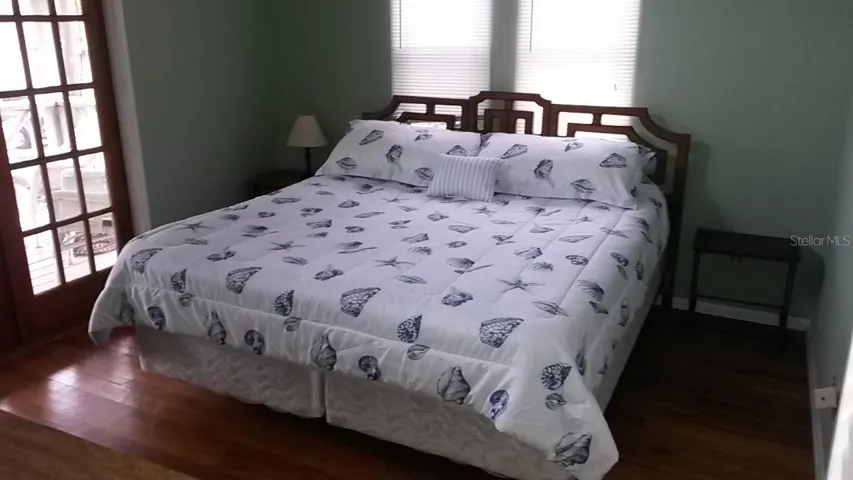 2nd floor Primary bedroom fits king