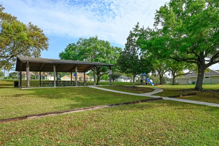 Community Picnic Area