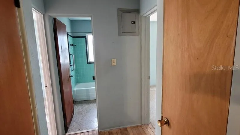 1170