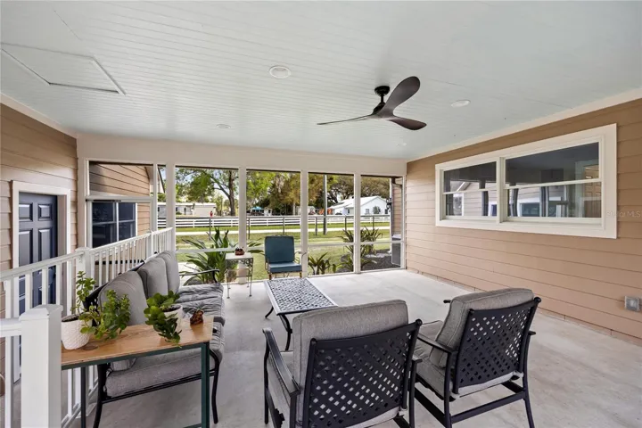 Screened Patio